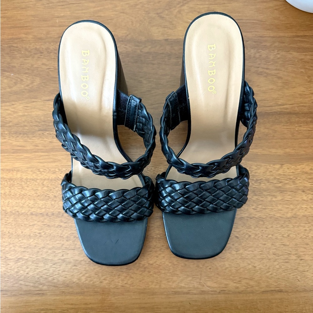 Bamboo Black Woven Braided Square Toe Block Heels Sandals Size 8.5 Vegan Leather - Picture 6 of 9